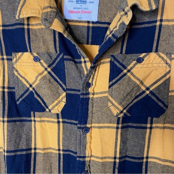 Urban Pipeline Yellow and Black Button Down Flannel Shirt Boys Size L - Picture 4 of 7
